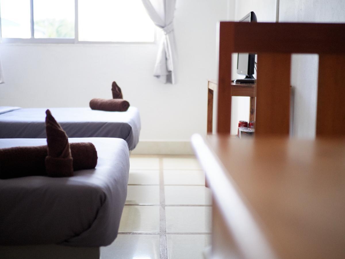 Sevenstars Hostel สีหนุวิลล์ ภายนอก รูปภาพ