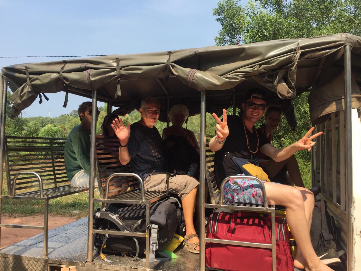Sevenstars Hostel สีหนุวิลล์ ภายนอก รูปภาพ