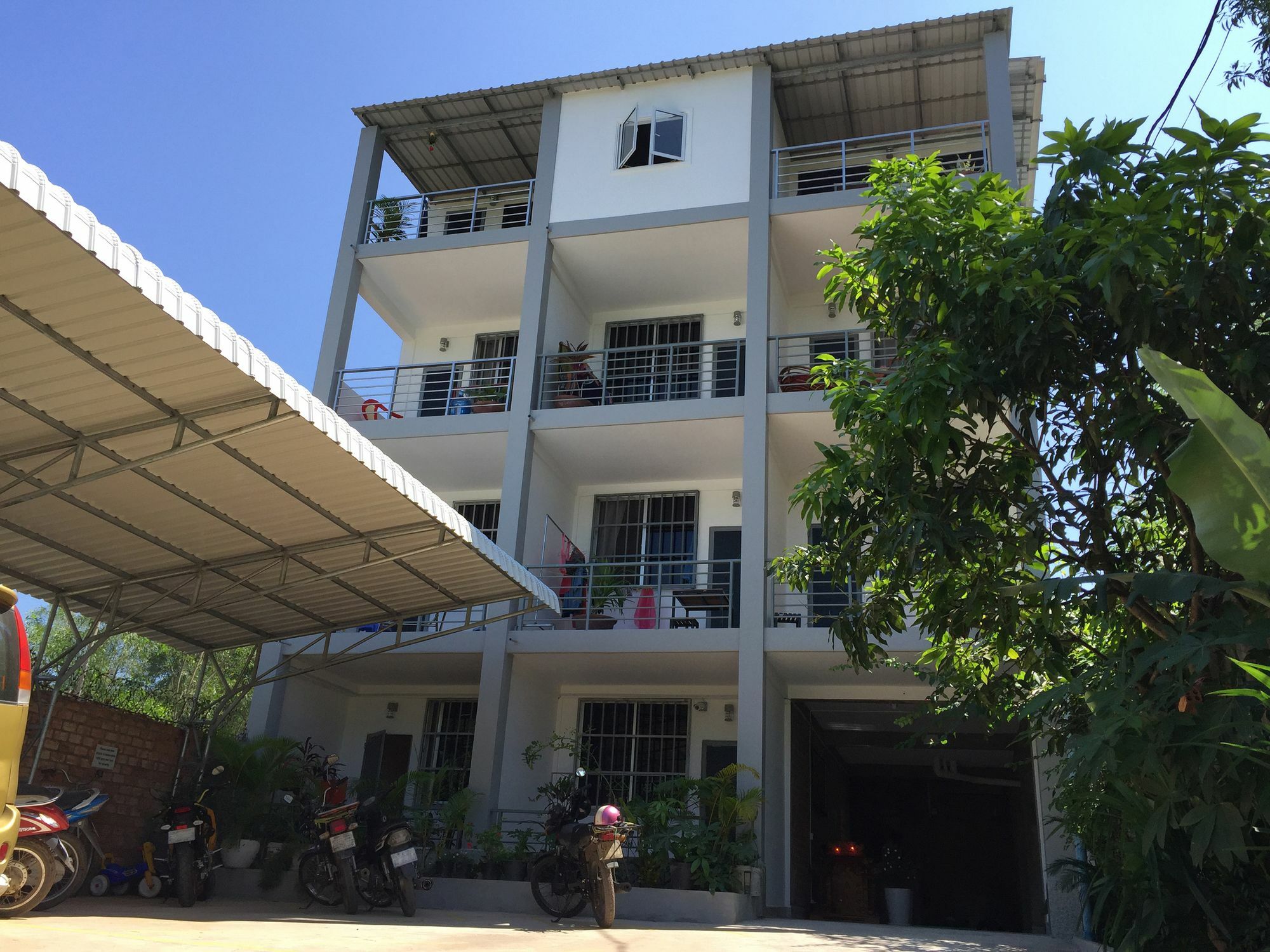 Sevenstars Hostel สีหนุวิลล์ ภายนอก รูปภาพ